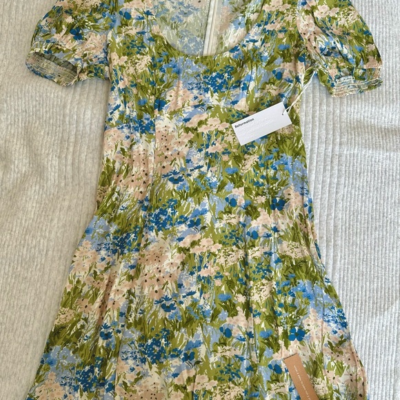 BNWT Reformation Green Floral Mini Dress Size 4 - Picture 3 of 5